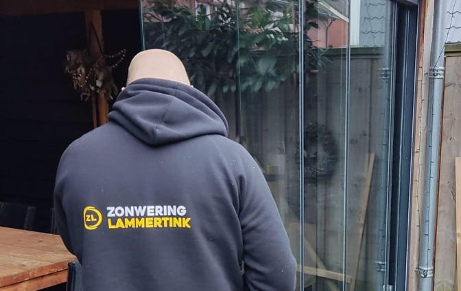 Montage door team Zonwering Lammertink Team Zonwering Lammertink